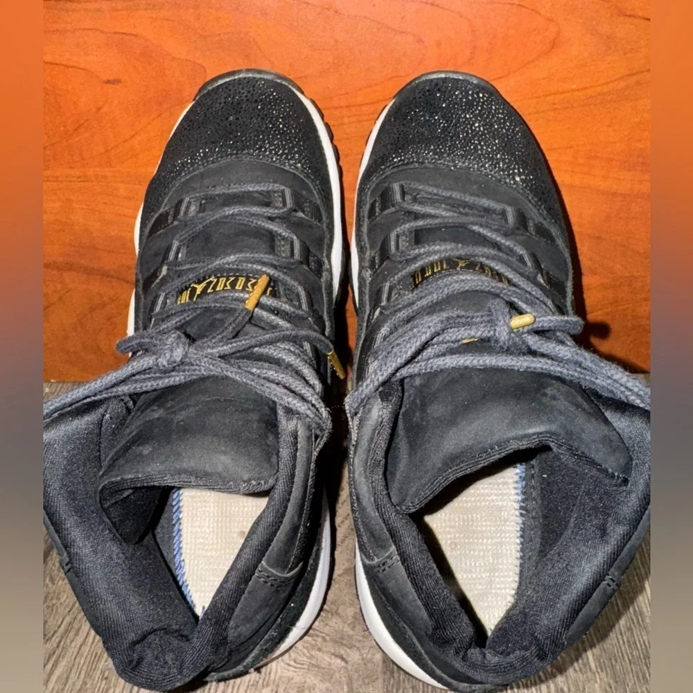 Nike Black and Gold Athletic Shoes